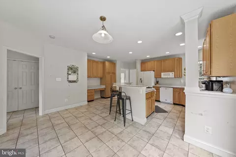 6101 Tobey Ct, Springfield, VA 22150 photo 12