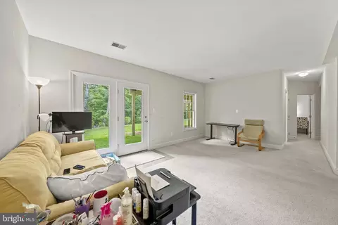 6101 Tobey Ct, Springfield, VA 22150 photo 27
