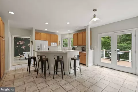 6101 Tobey Ct, Springfield, VA 22150 photo 11
