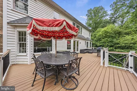 6101 Tobey Ct, Springfield, VA 22150 photo 31