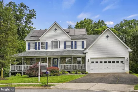 6101 Tobey Ct, Springfield, VA 22150