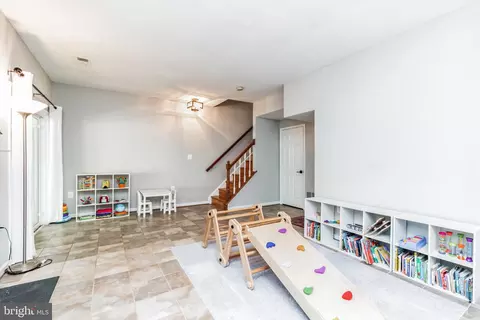7213 Squirrel Run Ct, Springfield, VA 22152 photo 23