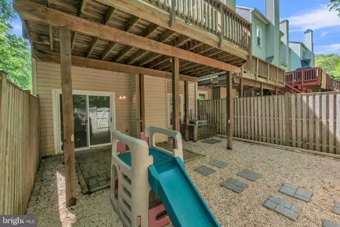 7213 Squirrel Run Ct, Springfield, VA 22152 photo 25