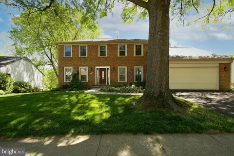 Exterior - 6215 Winnepeg Dr, Burke, VA 22015 photo 2 of 15