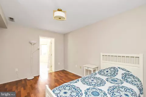 Bedroom - 6215 Winnepeg Dr, Burke, VA 22015 photo 6 of 6