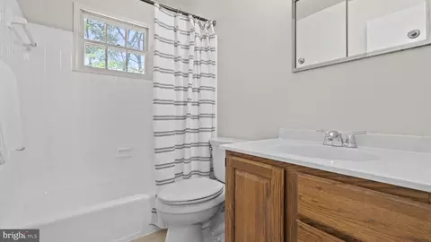 Bath - 6909 Sydenstricker Rd, Springfield, VA 22152 photo 2 of 5