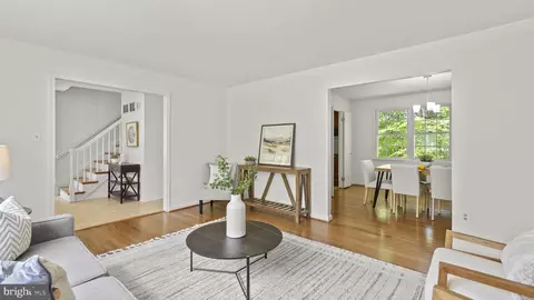 Living - 6909 Sydenstricker Rd, Springfield, VA 22152 photo 3 of 8