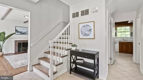 Entry Way - 6909 Sydenstricker Rd, Springfield, VA 22152 photo 1 of 1