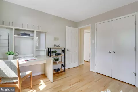 Other - 7112 Wesley Rd, Springfield, VA 22150 photo 3 of 8