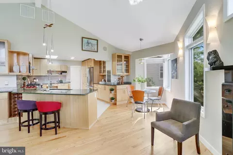 Other - 7112 Wesley Rd, Springfield, VA 22150 photo 1 of 8