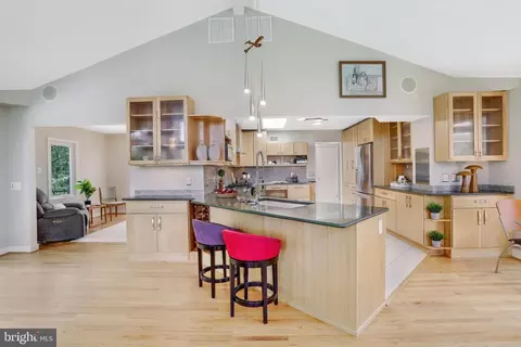 Kitchen - 7112 Wesley Rd, Springfield, VA 22150 photo 6 of 6