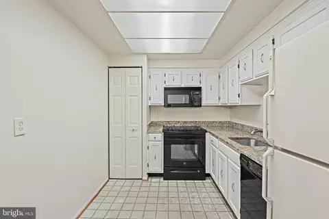 Kitchen - 7720 Tremayne Pl #310, Mclean, VA 22102 photo 1 of 2