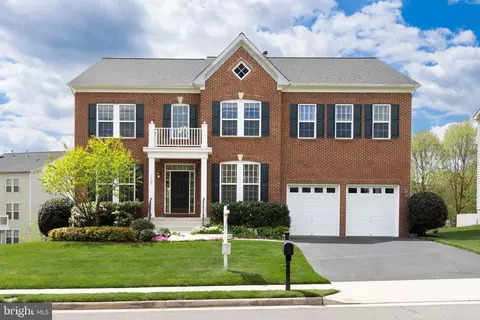 7507 Red Hill Dr, Springfield, VA 22153