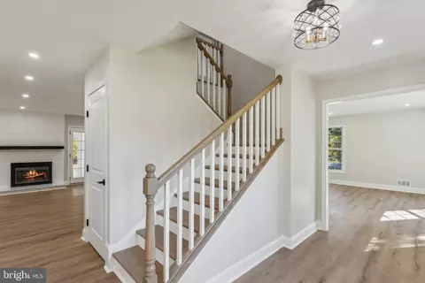 Entry Way - 2600 Mountain Laurel Pl, Reston, VA 20191 photo 1 of 3