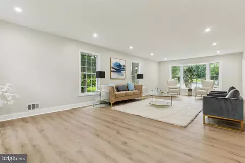 Living - 2600 Mountain Laurel Pl, Reston, VA 20191 photo 1 of 4