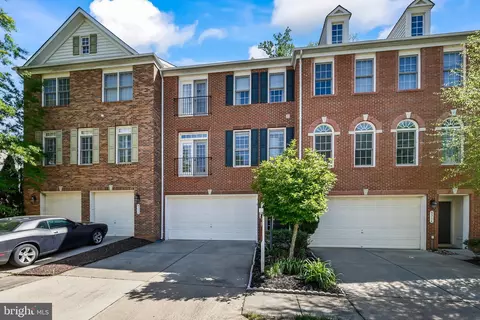 8318 Dockray Ct, Lorton, VA 22079