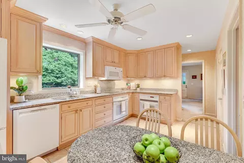 Kitchen - 8008 Falstaff Rd, Mclean, VA 22102 photo 2 of 4