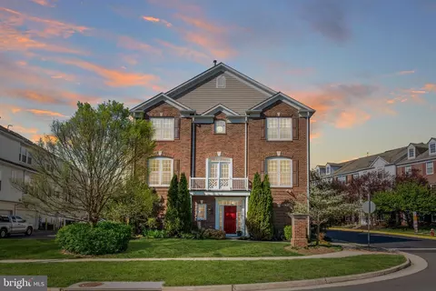 5312 Granite Step Trl, Centreville, VA 20120