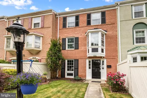 4432 Longworthe Sq, Alexandria, VA 22309