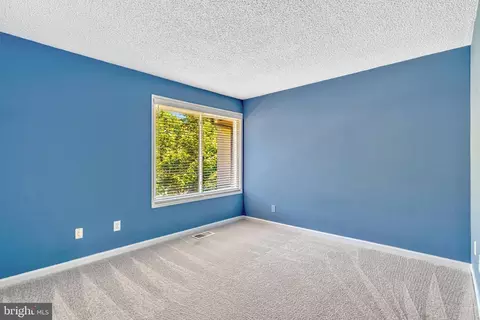 Bedroom - 2150 Cartwright Pl, Reston, VA 20191 photo 1 of 2