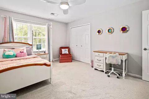 Bedroom - 11903 Blue Spruce Rd, Reston, VA 20191 photo 9 of 10