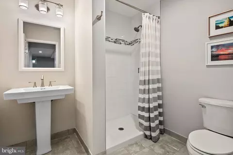 Bath - 11903 Blue Spruce Rd, Reston, VA 20191 photo 5 of 5