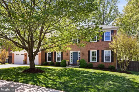 Exterior - 11903 Blue Spruce Rd, Reston, VA 20191 photo 3 of 13