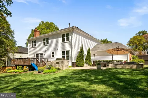 Exterior - 11903 Blue Spruce Rd, Reston, VA 20191 photo 13 of 13