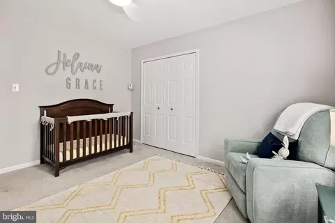 Bedroom - 11903 Blue Spruce Rd, Reston, VA 20191 photo 7 of 10