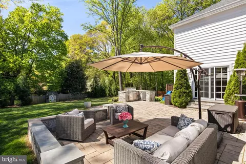 Exterior - 11903 Blue Spruce Rd, Reston, VA 20191 photo 6 of 13