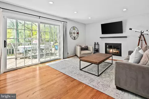 Living - 11903 Blue Spruce Rd, Reston, VA 20191 photo 5 of 11