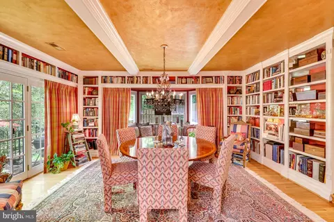 Dining - 7028 Arbor Ln, Mclean, VA 22101 photo 1 of 7