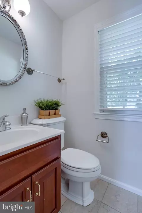 5201 Daventry Ct, Burke, VA 22015 photo 22
