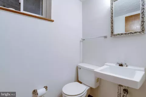 5201 Daventry Ct, Burke, VA 22015 photo 35