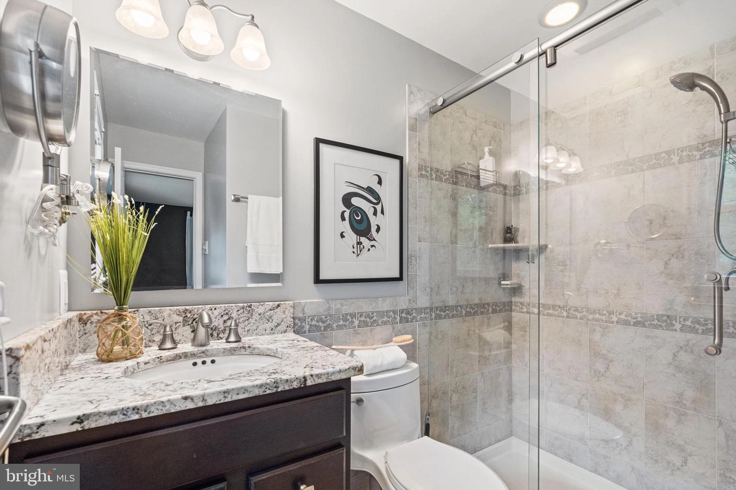Bath - 8713 Kerry Ln, Springfield, VA 22152 photo 1 of 8