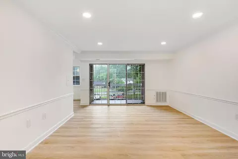 1952 Kennedy Dr #103, Mclean, VA 22102 photo 8