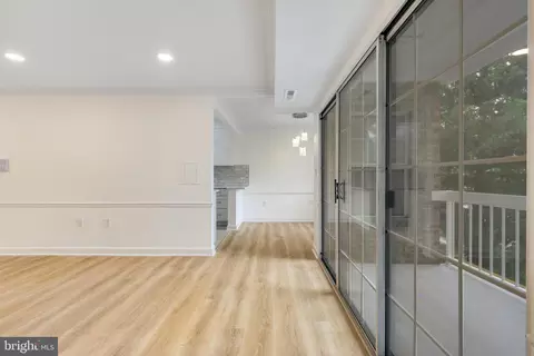 1952 Kennedy Dr #103, Mclean, VA 22102 photo 11
