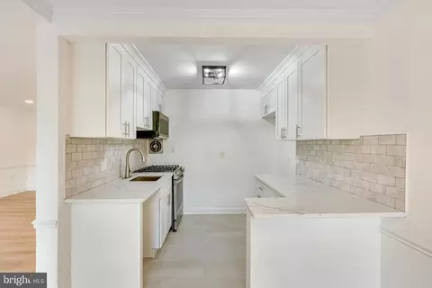 1952 Kennedy Dr #103, Mclean, VA 22102 photo 16