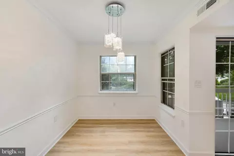 1952 Kennedy Dr #103, Mclean, VA 22102 photo 13