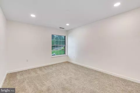1952 Kennedy Dr #103, Mclean, VA 22102 photo 24