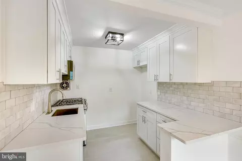 1952 Kennedy Dr #103, Mclean, VA 22102 photo 17