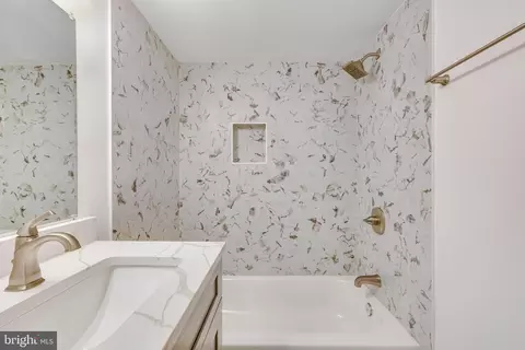 1952 Kennedy Dr #103, Mclean, VA 22102 photo 31