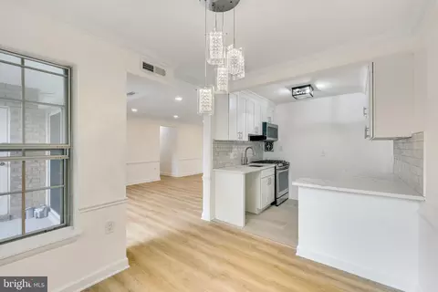 1952 Kennedy Dr #103, Mclean, VA 22102 photo 14