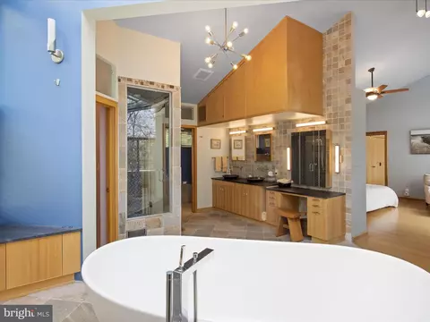 Other - 2005 Cutwater Ct, Reston, VA 20191 photo 6 of 14