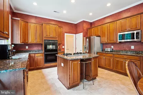 7311 Beechwood Dr, Springfield, VA 22153 photo 17