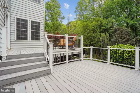 7311 Beechwood Dr, Springfield, VA 22153 photo 6