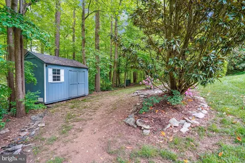 7311 Beechwood Dr, Springfield, VA 22153 photo 11