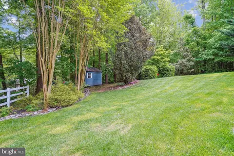 7311 Beechwood Dr, Springfield, VA 22153 photo 12