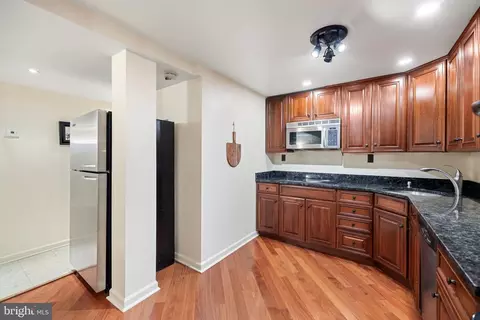 Kitchen - 7600 Tremayne Pl #103, Mclean, VA 22102 photo 5 of 5