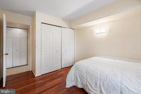 Bedroom - 7600 Tremayne Pl #103, Mclean, VA 22102 photo 3 of 6